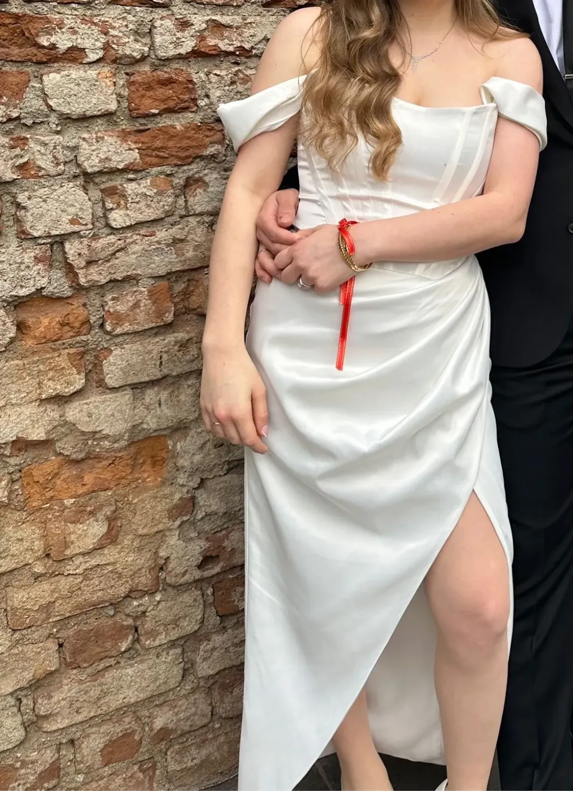 Gigi’s jasmine beyaz elbise